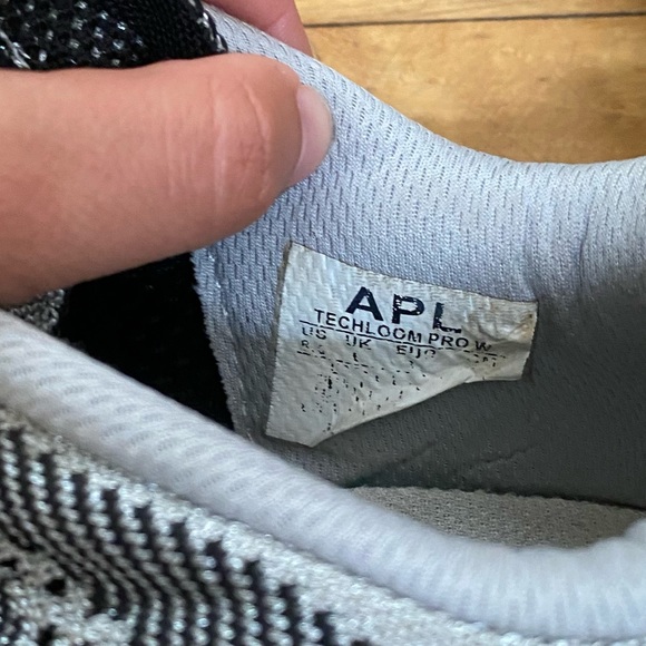 APL Sneakers - Picture 6 of 6
